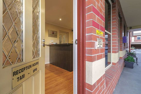 Lake Inn Ballarat - Coogee Beach Accommodation 2