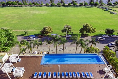 Crowne Plaza Perth - Coogee Beach Accommodation 2