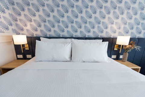 The Beachcomber Hotel & Resort - Coogee Beach Accommodation 2