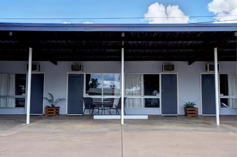 Discovery Parks Blackwater - Coogee Beach Accommodation 1