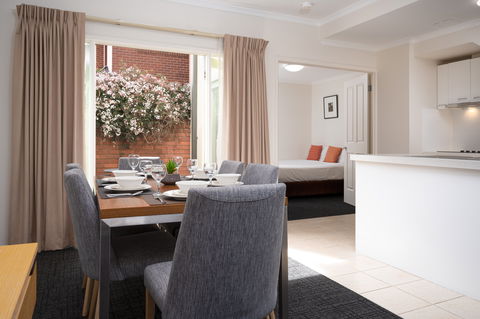 Aligned Corporate Residences Kew - Coogee Beach Accommodation 2