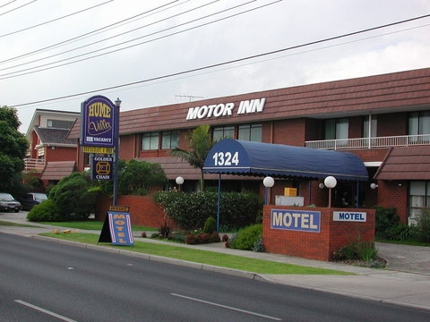 Hume Villa Motor Inn - Coogee Beach Accommodation 0