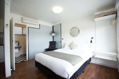 Siesta Central Apartments - Coogee Beach Accommodation 0