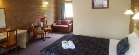 Hepburn Springs Motor Inn - Coogee Beach Accommodation 1