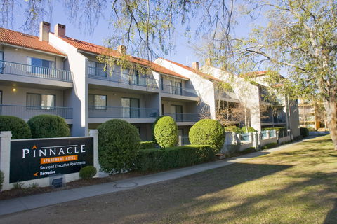 Pinnacle Apartments - Coogee Beach Accommodation 0