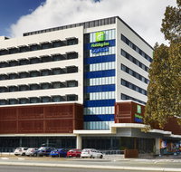 Holiday Inn Express Newcastle - Coogee Beach Accommodation