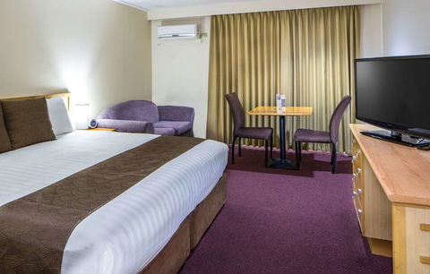 Hospitality Geraldton, SureStay By BW - Coogee Beach Accommodation 2