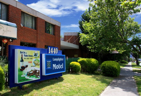 Lamplighter Motel - Coogee Beach Accommodation 0
