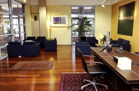 Mariners Court Hotel - Coogee Beach Accommodation 0