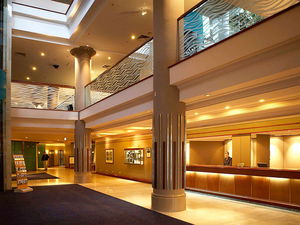 Novotel Brighton Beach
