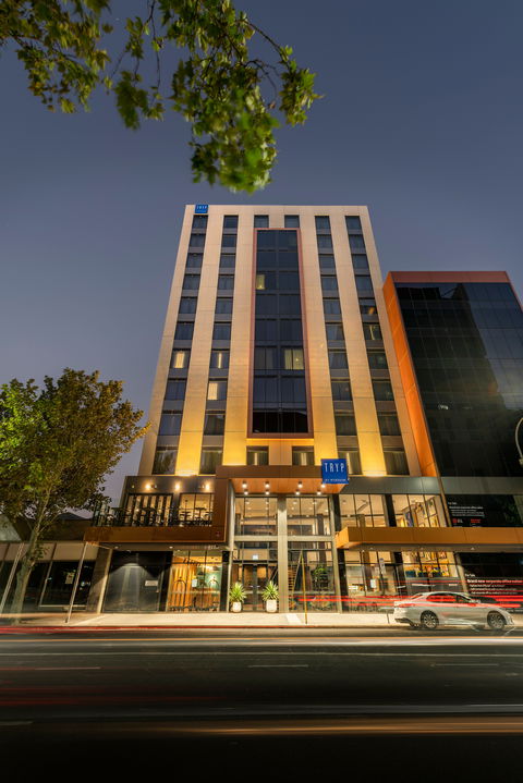 TRYP By Wyndham Pulteney Street - Coogee Beach Accommodation 2