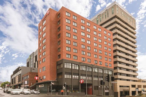 Travelodge Hotel Hobart - Coogee Beach Accommodation 0