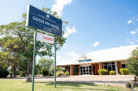 Gidgee Inn - Coogee Beach Accommodation 0