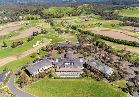 Yarra Valley Lodge - Coogee Beach Accommodation 2
