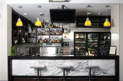 Jephson Hotel - Coogee Beach Accommodation 1