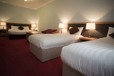 Hotel Blue - Coogee Beach Accommodation 2