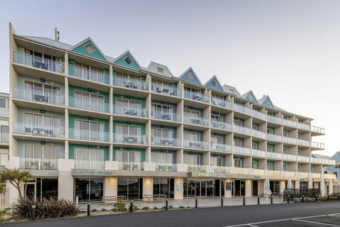 Lady Bay Resort - Coogee Beach Accommodation 0