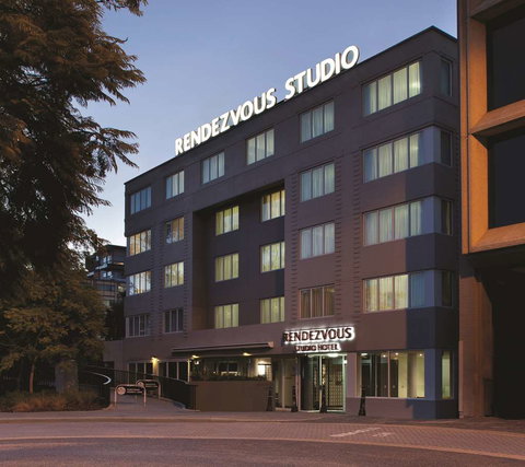 Rendezvous Hotel Perth Central - Coogee Beach Accommodation 0