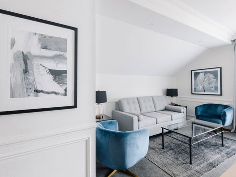 Grand Mercure The Hills Lodge - Coogee Beach Accommodation 4