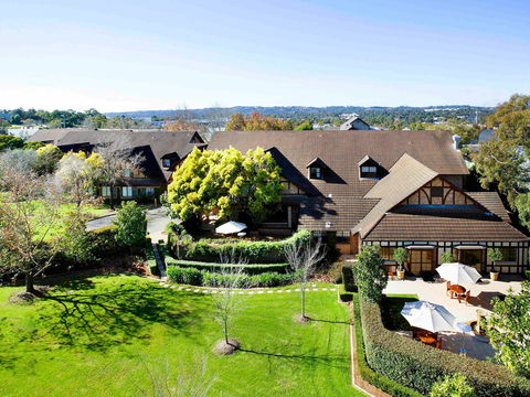 Grand Mercure The Hills Lodge - Coogee Beach Accommodation 7