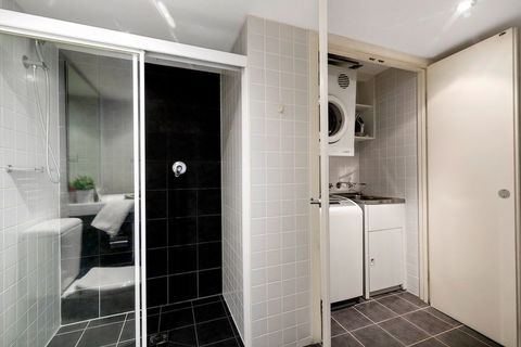 Astra Apartments Parramatta - Coogee Beach Accommodation 17