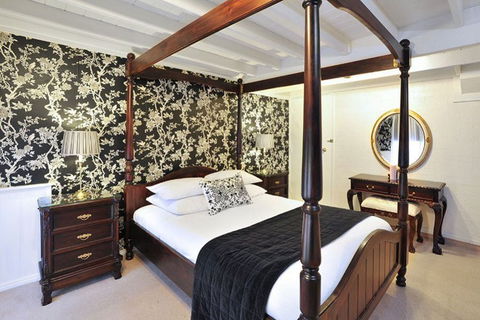 Adeline Bed & Breakfast - Coogee Beach Accommodation 11
