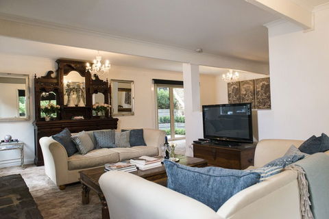 Adeline Bed & Breakfast - Coogee Beach Accommodation 14