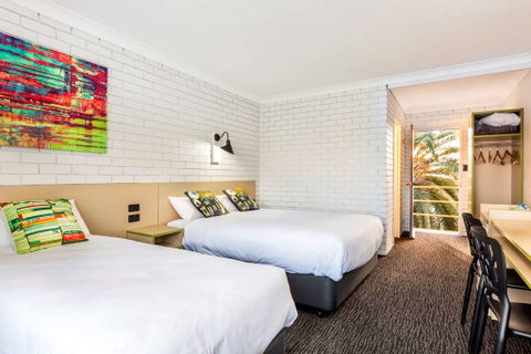 Boomerang Hotel - Coogee Beach Accommodation 8