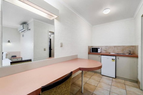 City Reach Motel - Coogee Beach Accommodation 13