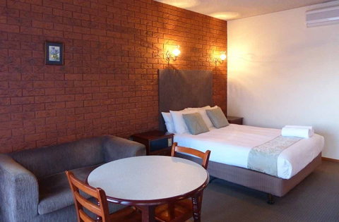 Meramie Motor Inn - Coogee Beach Accommodation 11