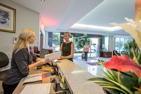 Hotel Gloria - Coogee Beach Accommodation 1