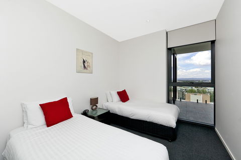 Astra Canberra Manhattan - Coogee Beach Accommodation 9