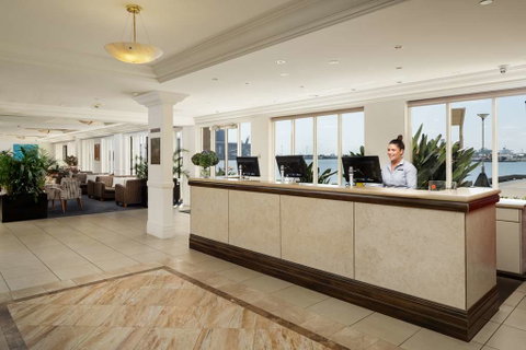 Rydges Newcastle - Coogee Beach Accommodation 3