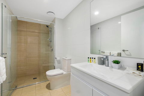Astra Apartments Newcastle - Coogee Beach Accommodation 3