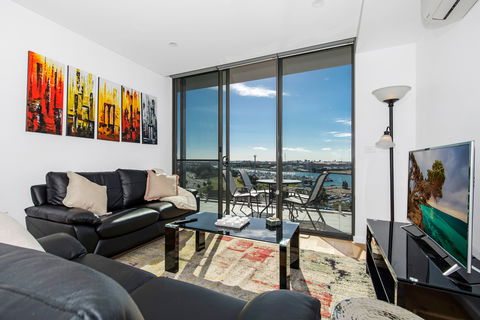 Astra Apartments Newcastle - Coogee Beach Accommodation 7