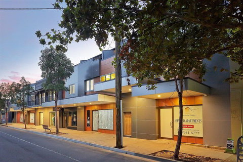 Crown on Darby - Coogee Beach Accommodation 0