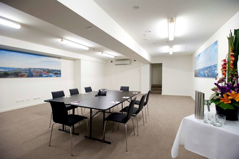 Newcastle Central Plaza - Coogee Beach Accommodation 1