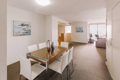 Newcastle Central Plaza - Coogee Beach Accommodation 4