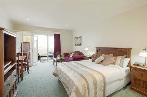 Best Western Crystal Inn - Coogee Beach Accommodation 2