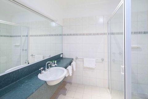 Best Western Crystal Inn - Coogee Beach Accommodation 11