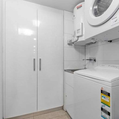 H on Mitchell Apartment Hotel - Coogee Beach Accommodation 13