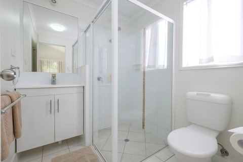 Barney Beach Accommodation Centre - Coogee Beach Accommodation 2