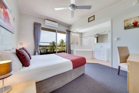 Camelot Motel - Coogee Beach Accommodation 2
