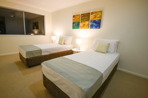 Direct Hotels - Breeze On Brightwater - Coogee Beach Accommodation 0