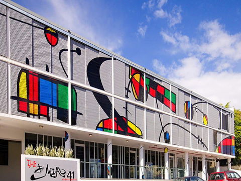 Miro Apartments - Coogee Beach Accommodation 0