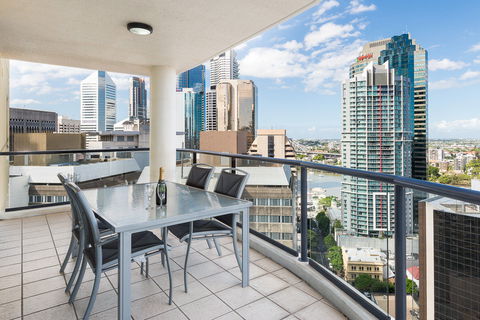 Quest River Park Central - Coogee Beach Accommodation 1
