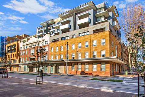 Terminus Apartment Hotel, Ascend Coll - Coogee Beach Accommodation 1