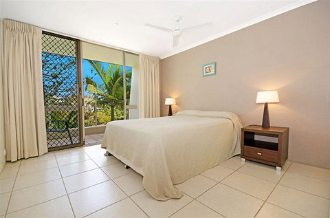 Noosa Harbour Resort - Coogee Beach Accommodation 1