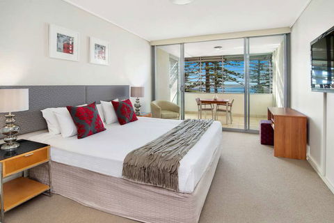 Mantra The Observatory Port Macquarie - Coogee Beach Accommodation 2