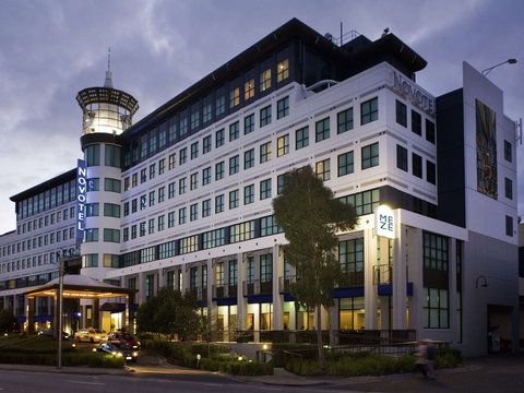Novotel Glen Waverley - Coogee Beach Accommodation 0